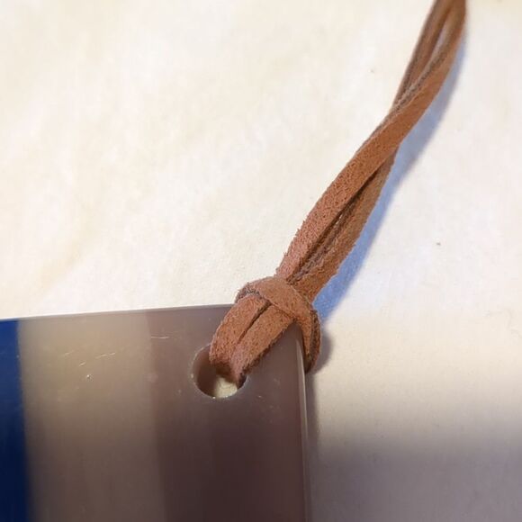 Colorful diamond shape long necklace - Picture 2 of 4